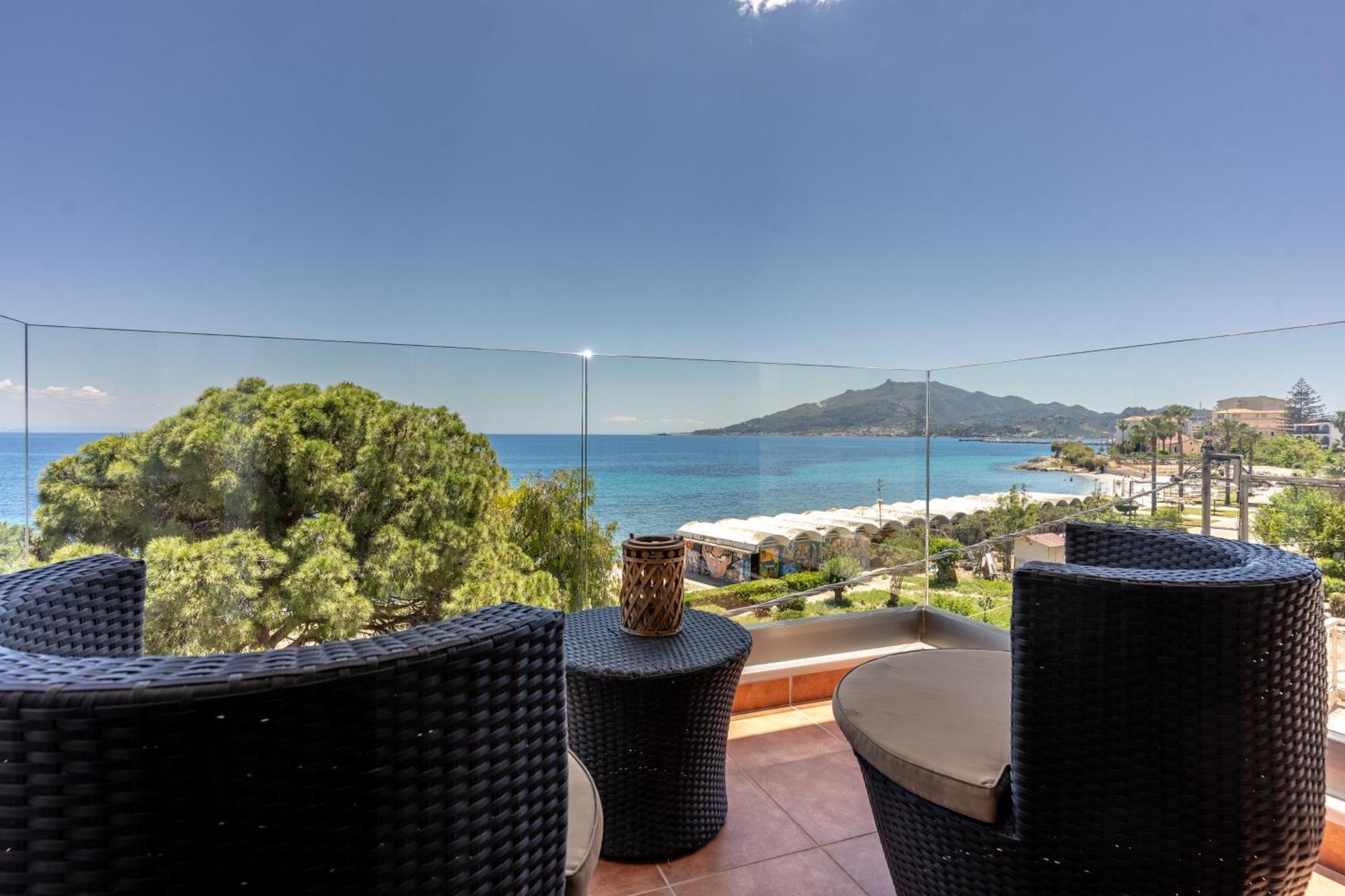 Seafront Spirit Suites Zakynthos Buitenkant foto